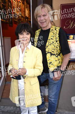 Wiedereröffnung des Café Marimba in München