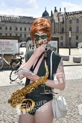 Demonstration 'Berlin Pride 2020' in Berlin
