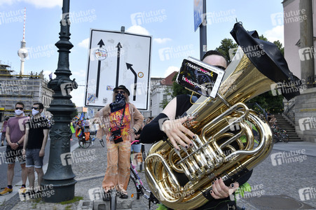 Demonstration 'Berlin Pride 2020' in Berlin