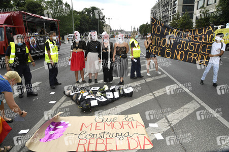 Demonstration 'Berlin Pride 2020' in Berlin