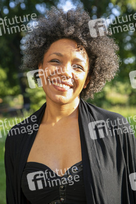 Show 'Hämmerle kommt! Mit Fola Dada!' in Friedrichshafen