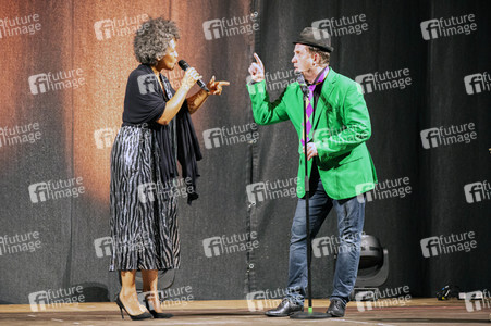 Show 'Hämmerle kommt! Mit Fola Dada!' in Friedrichshafen