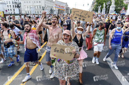 Demonstration 'Berlin Pride 2020' in Berlin