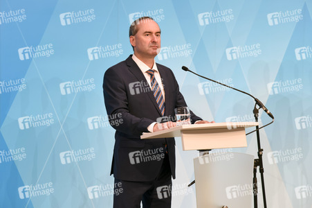 Pressekonferenz zur Bewältigung der Corona-Pandemie in München