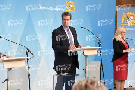 Pressekonferenz zur Bewältigung der Corona-Pandemie in München