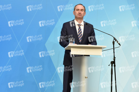 Pressekonferenz zur Bewältigung der Corona-Pandemie in München