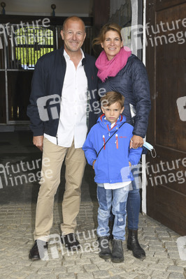 Presserundgang auf der Circus Krone-Farm. Weßling