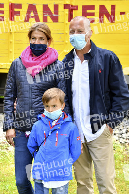 Presserundgang auf der Circus Krone-Farm. Weßling