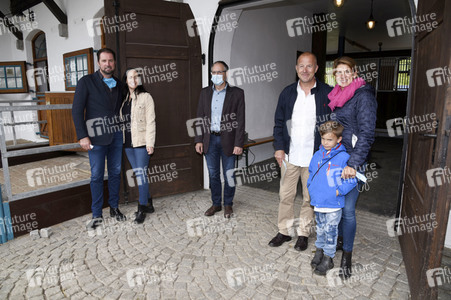 Presserundgang auf der Circus Krone-Farm in Weßling