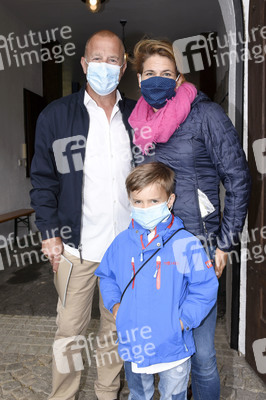 Presserundgang auf der Circus Krone-Farm in Weßling
