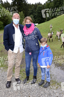 Presserundgang auf der Circus Krone-Farm in Weßling
