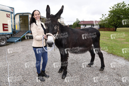 Presserundgang auf der Circus Krone-Farm in Weßling