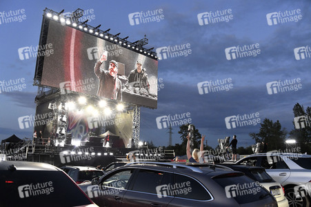 Autokino Live Konzert von Sido in Schönefeld