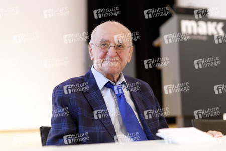 Schenkung von Alfred Biolek in Köln