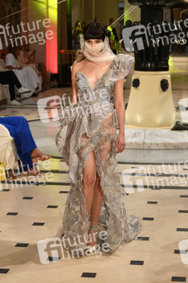 Anja Gockel Fashionshow Summer 2021 'Asuka' in Berlin