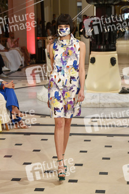 Anja Gockel Fashionshow Summer 2021 'Asuka' in Berlin