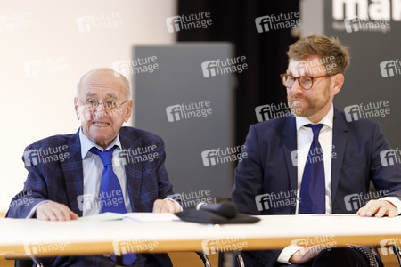 Schenkung von Alfred Biolek in Köln