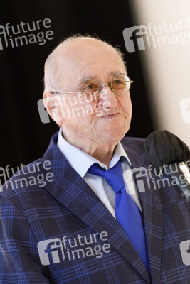 Schenkung von Alfred Biolek in Köln