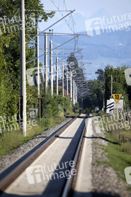 Ausbaustrecke der neu elektrifizierten Südbahn bei Lindau