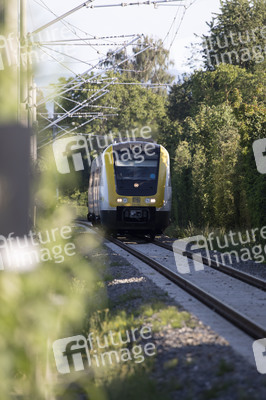 Ausbaustrecke der neu elektrifizierten Südbahn bei Lindau
