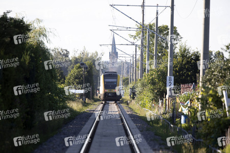 Ausbaustrecke der neu elektrifizierten Südbahn bei Lindau