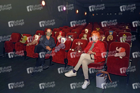 Wiedereröffnung des Programmkinos 'Klick' nach dem Corona-Lockdown in Berlin