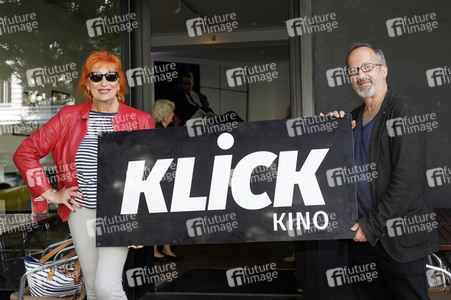 Wiedereröffnung des Programmkinos 'Klick' nach dem Corona-Lockdown in Berlin