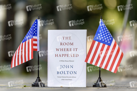 Symbolfoto: Memoiren von John Bolton