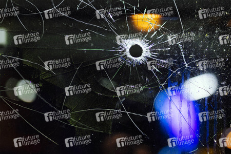 Symbolfoto Einschussloch