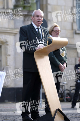 Fassbieranstich zum 491. Schützenfest in Hannover