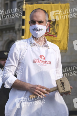 Fassbieranstich zum 491. Schützenfest in Hannover