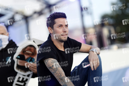 Autokino-Konzert von Le Shuuk in Bonn