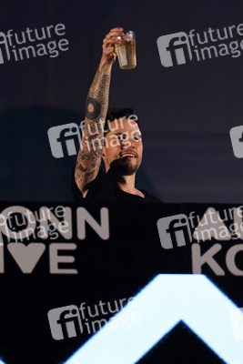 Autokino-Konzert von Le Shuuk in Bonn