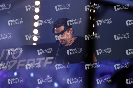 Autokino-Konzert von Le Shuuk in Bonn