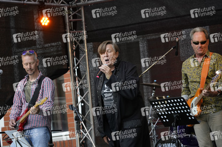 Picknickkonzert mit Ulli und die grauen Zellen in Werder