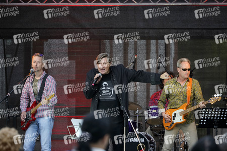Picknickkonzert mit Ulli und die grauen Zellen in Werder