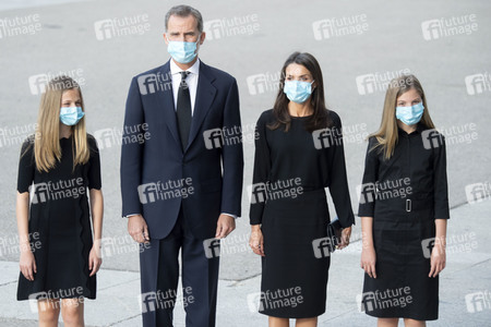 Gedenkmesse für die Opfer des Coronavirus in Madrid