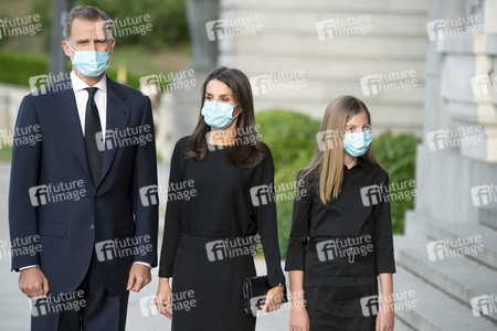 Gedenkmesse für die Opfer des Coronavirus in Madrid