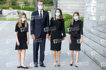 Gedenkmesse für die Opfer des Coronavirus in Madrid