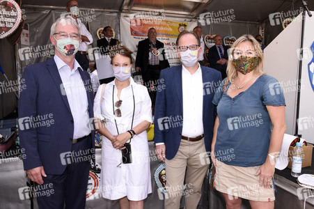 Schausteller-Kundgebung 'Rettet unsere Märkte und Volksfeste' in München