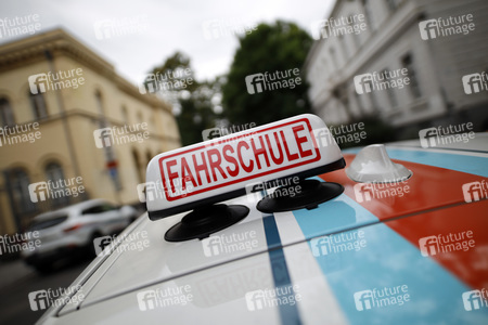 Symbolfoto Fahrschule
