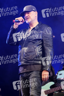 Autokultur-Konzert von Fury in the Slaughterhouse in Hannover