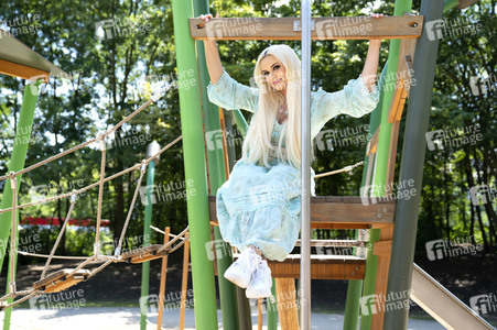 Buchpräsentation von Daniela Katzenberger in Köln