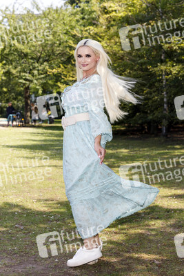 Buchpräsentation von Daniela Katzenberger in Köln