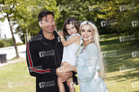 Buchpräsentation von Daniela Katzenberger in Köln