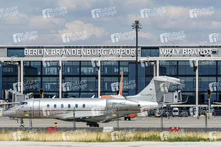 Vorfeld-Baustelle am Flughafen Berlin Brandenburg in Schönefeld
