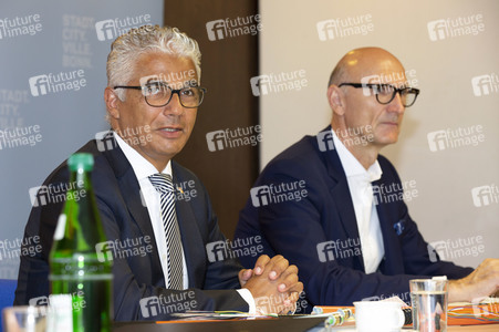 Unterzeichung einer Absichtserklärung der Telekom und der Stadt Bonn