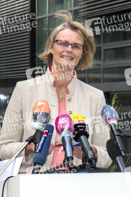 Bundesministerin Anja Karliczek zu Besuch im Universitätsklinikum Hamburg-Eppendorf