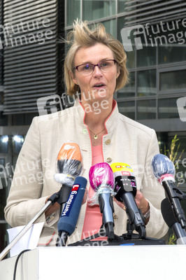 Bundesministerin Anja Karliczek zu Besuch im Universitätsklinikum Hamburg-Eppendorf