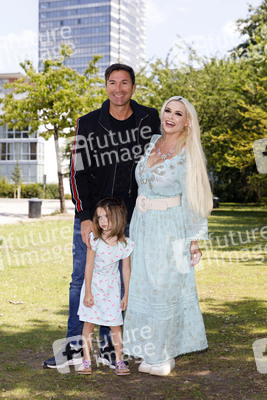 Buchpräsentation von Daniela Katzenberger in Köln